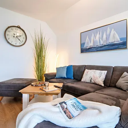Raeuberhoehle By Seeblick Ferien Oro, Kamin, Sauna