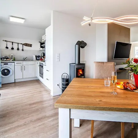 Raeuberhoehle By Seeblick Ferien Oro, Kamin, Sauna