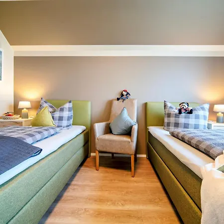 Raeuberhoehle By Seeblick Ferien Oro, Kamin, Sauna 펜션